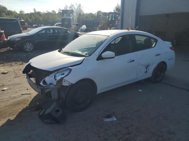 NISSAN VERSA S 2019 with VIN 3N1CN7AP5KL843980 - Photo from auction