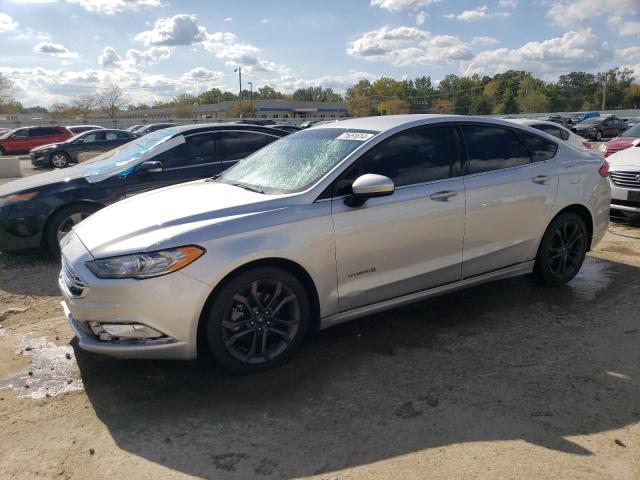 FORD FUSION SE 2018 with VIN 3FA6P0LU0JR229340 - Photo from auction