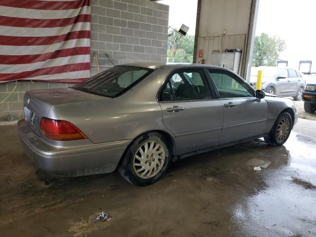 Photo 3 from auction – 1998 ACURA 3.5RL with VIN JH4KA965XWC012742