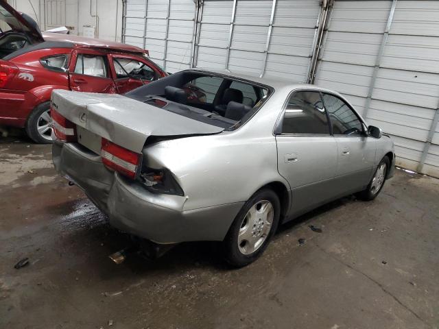 Photo 3 from auction – 2000 LEXUS ES 300 with VIN JT8BF28G5Y5089744