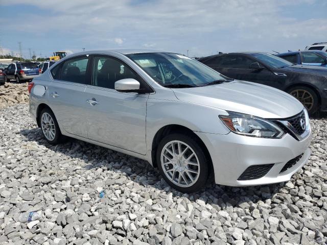 Photo 4 from auction – 2017 NISSAN SENTRA S with VIN 3N1AB7AP1HY217368