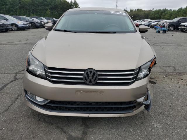 Photo 5 from auction – 2015 VOLKSWAGEN PASSAT S with VIN 1VWAT7A30FC109592
