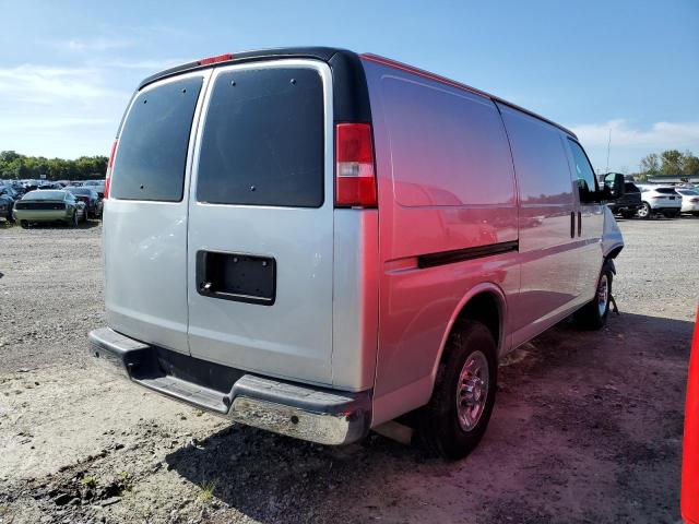 Photo 3 from auction – 2017 CHEVROLET EXPRESS G2 with VIN 1GCWGAFF1H1122685