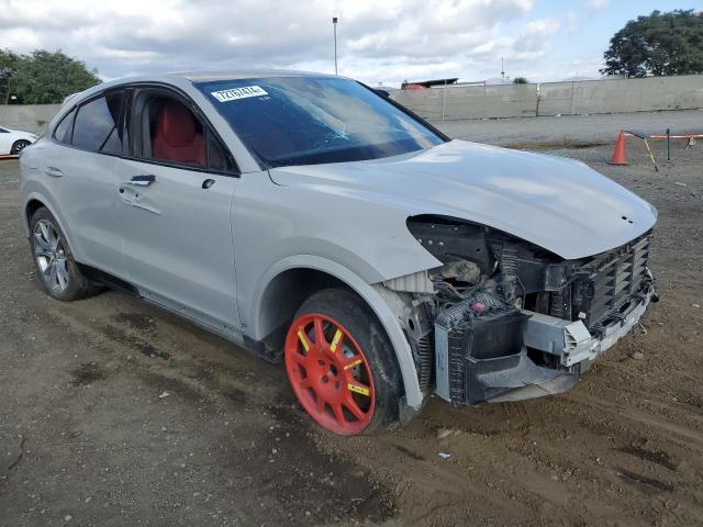 Photo 4 from auction – 2020 PORSCHE CAYENNE S with VIN WP1BB2AY5LDA57129