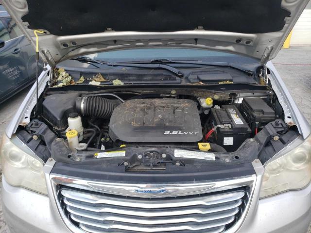Photo 12 from auction – 2011 CHRYSLER TOWN & COU with VIN 2A4RR6DGXBR698448