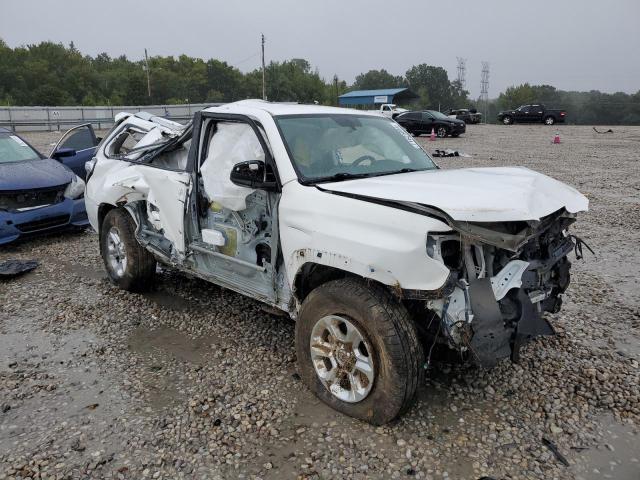 Photo 4 from auction – 2018 TOYOTA 4RUNNER SR with VIN JTEZU5JR4J5189306