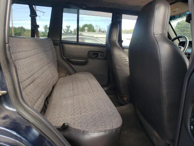 Photo 11 from auction – 2001 JEEP CHEROKEE S with VIN 1J4FF48S01L501308