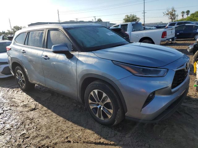 Photo 4 from auction – 2021 TOYOTA HIGHLANDER with VIN 5TDGZRAH7MS087489