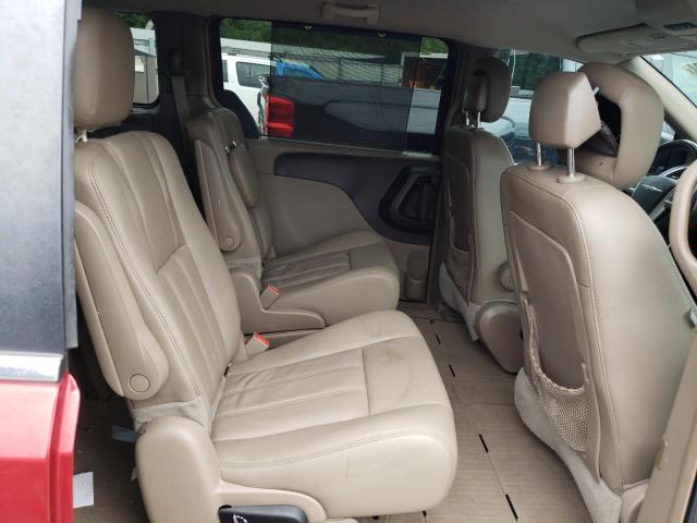 Photo 11 from auction – 2016 CHRYSLER TOWN & COU with VIN 2C4RC1BG8GR305177