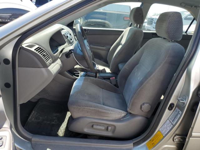 Photo 7 from auction – 2002 TOYOTA CAMRY LE with VIN JTDBE30K020019700