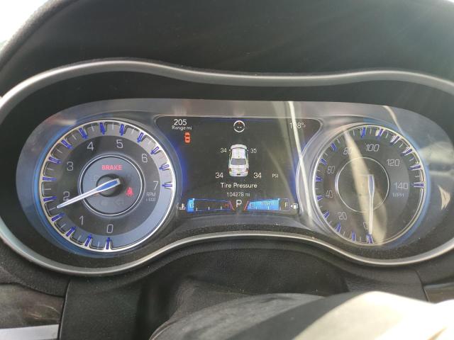 Photo 9 from auction – 2015 CHRYSLER 300 LIMITE with VIN 2C3CCAAG3FH755111