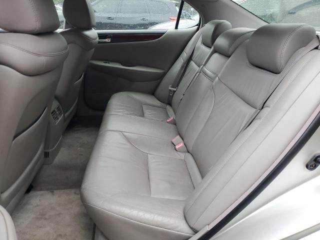 Photo 10 from auction – 2004 LEXUS ES 330 with VIN JTHBA30G545019705