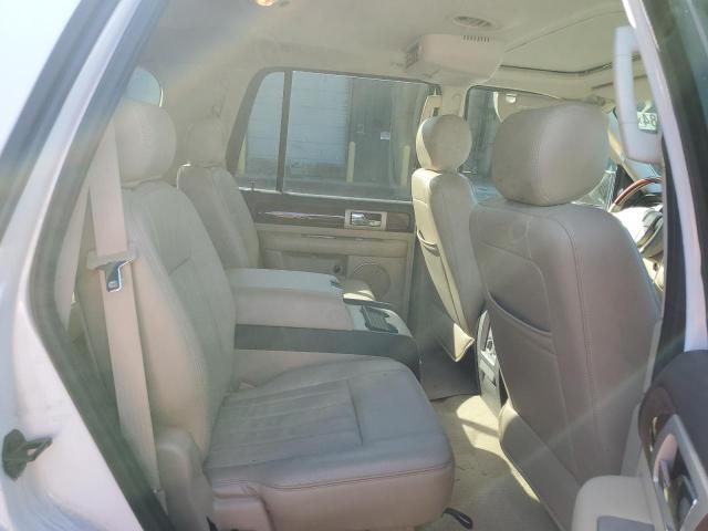 Photo 11 from auction – 2006 LINCOLN NAVIGATOR with VIN 5LMFU28556LJ14618