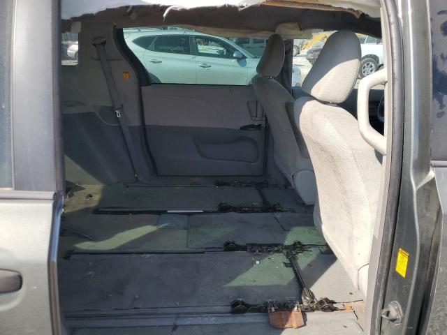 Photo 11 from auction – 2013 TOYOTA SIENNA with VIN 5TDZK3DC1DS356970