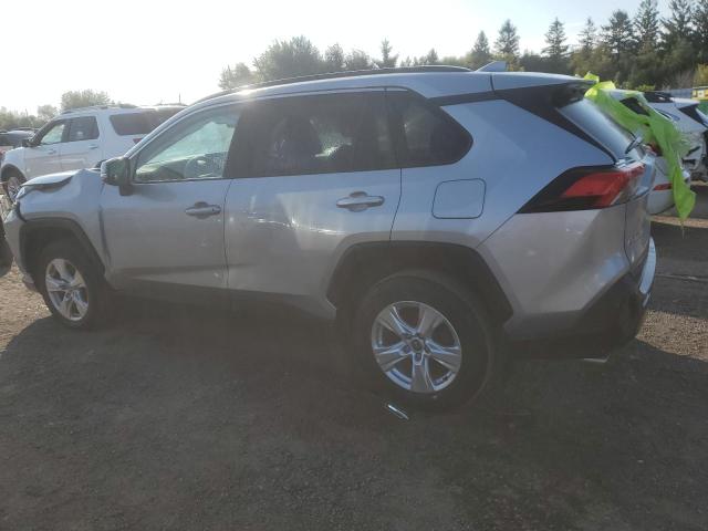 Photo 2 from auction – 2021 TOYOTA RAV4 XLE with VIN 2T3R1RFV5MC252082