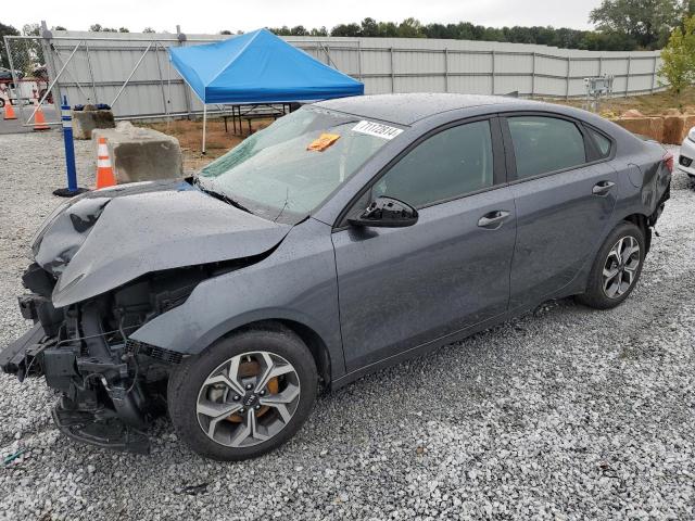 KIA FORTE FE 2021 with VIN 3KPF24AD2ME372644 - Photo from auction