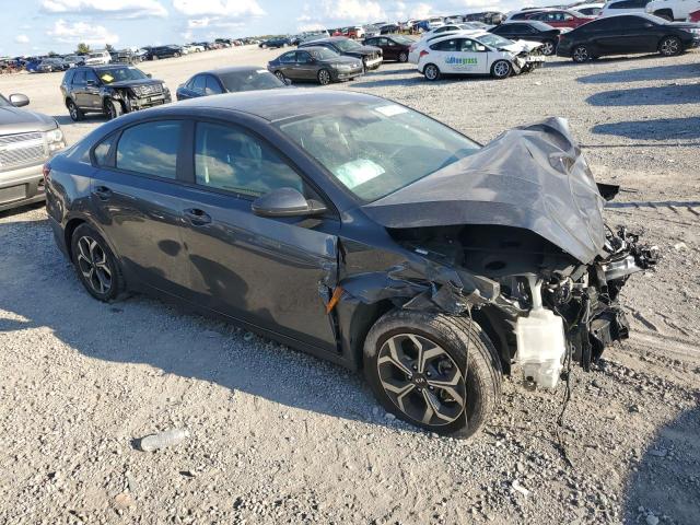 Photo 4 from auction – 2021 KIA FORTE FE with VIN 3KPF24AD5ME309876