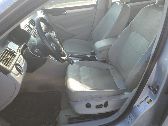 Photo 7 from auction – 2012 VOLKSWAGEN PASSAT SE with VIN 1VWBN7A36CC009975