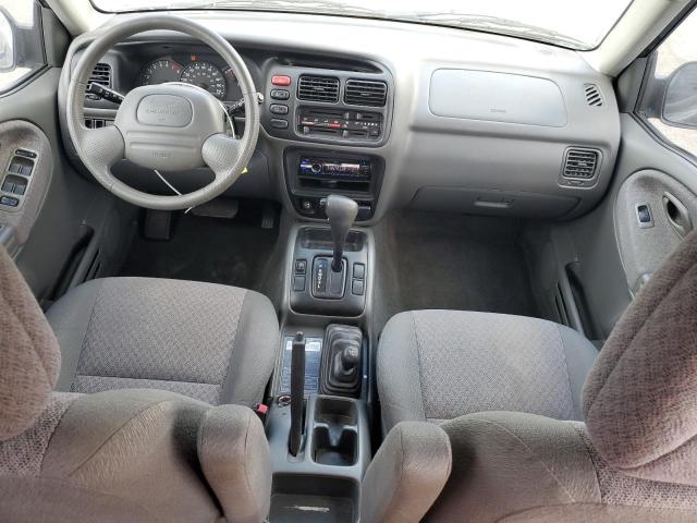 Photo 8 from auction – 2002 CHEVROLET TRACKER with VIN 2CNBJ13C026954142