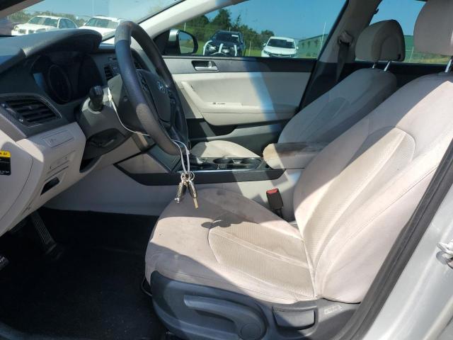 Photo 7 from auction – 2017 HYUNDAI SONATA SE with VIN 5NPE24AF7HH563295