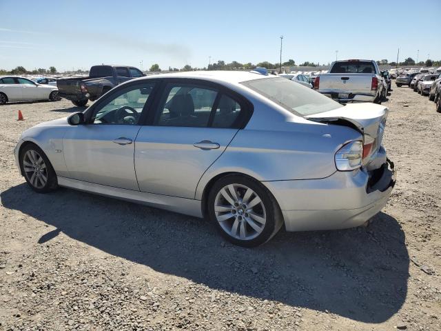 Photo 2 from auction – 2006 BMW 325 I with VIN WBAVB13556PT03057