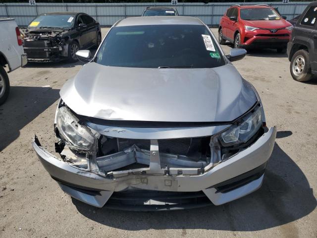 Photo 5 from auction – 2018 HONDA CIVIC LX with VIN 2HGFC2F53JH526279