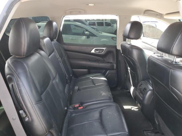 Photo 11 from auction – 2017 NISSAN PATHFINDER with VIN 5N1DR2MN5HC661389