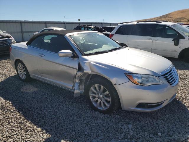 Photo 4 from auction – 2012 CHRYSLER 200 TOURIN with VIN 1C3BCBEB0CN116090