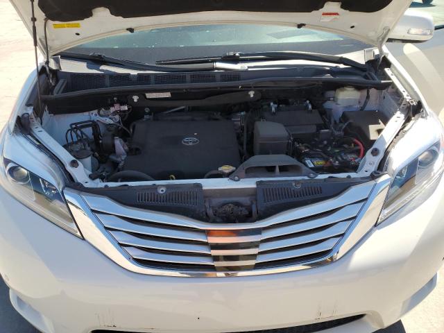 Photo 12 from auction – 2016 TOYOTA SIENNA XLE with VIN 5TDYK3DC8GS761689