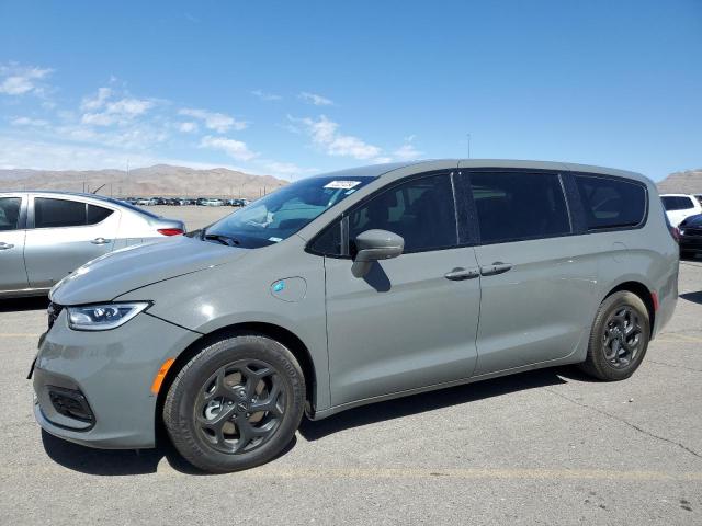 CHRYSLER PACIFICA H 2022 with VIN 2C4RC1L74NR200731 - Photo from auction