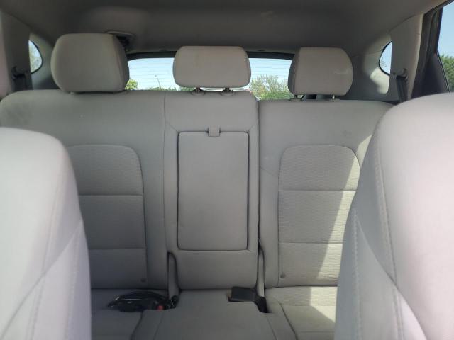 Photo 10 from auction – 2019 HYUNDAI TUCSON SE with VIN KM8J2CA40KU942302