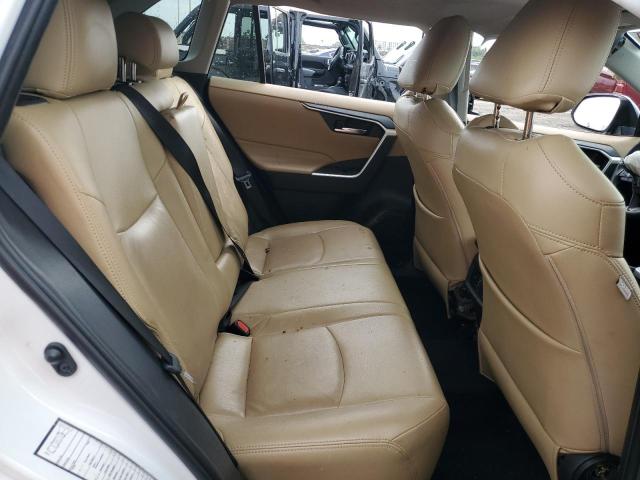 Photo 11 from auction – 2019 TOYOTA RAV4 XLE with VIN 2T3W1RFV2KW009666