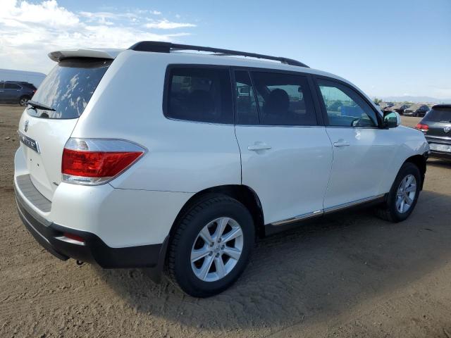 Photo 3 from auction – 2013 TOYOTA HIGHLANDER with VIN 5TDBK3EH6DS177772
