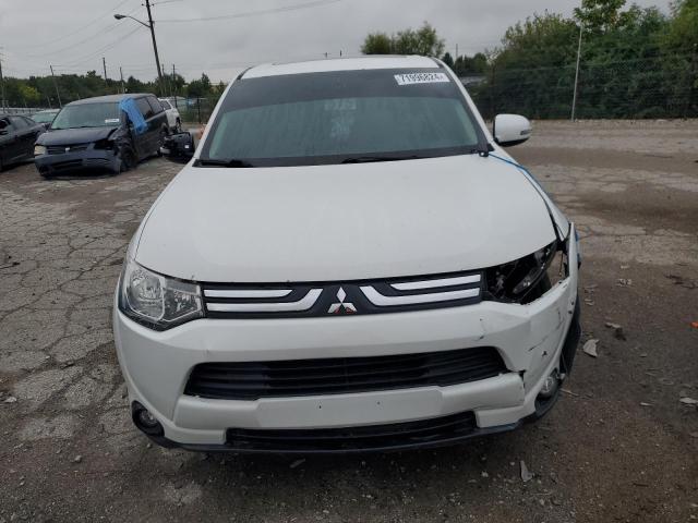 Photo 5 from auction – 2014 MITSUBISHI OUTLANDER with VIN JA4AD3A32EZ017611