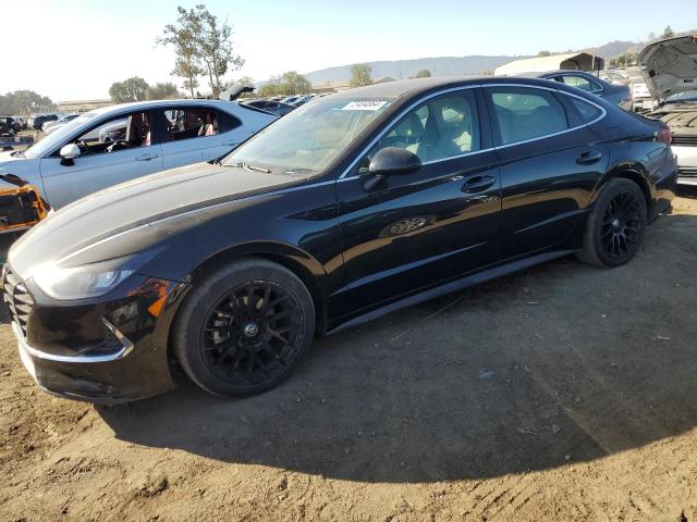 HYUNDAI SONATA SE 2020 with VIN 5NPEG4JA2LH044251 - Photo from auction