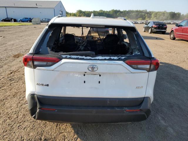 Photo 6 from auction – 2022 TOYOTA RAV4 XLE with VIN 2T3W1RFV3NC174924