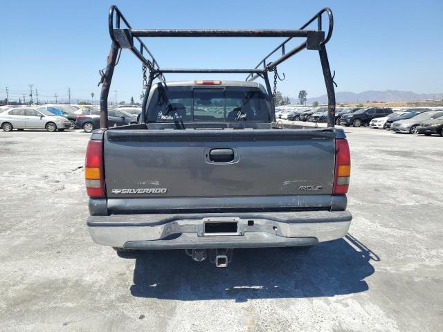 Photo 6 from auction – 2000 CHEVROLET SILVERADO with VIN 1GCEC19T6YZ211646