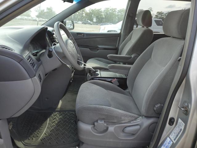 Photo 7 from auction – 2004 TOYOTA SIENNA CE with VIN 5TDZA23C14S140843