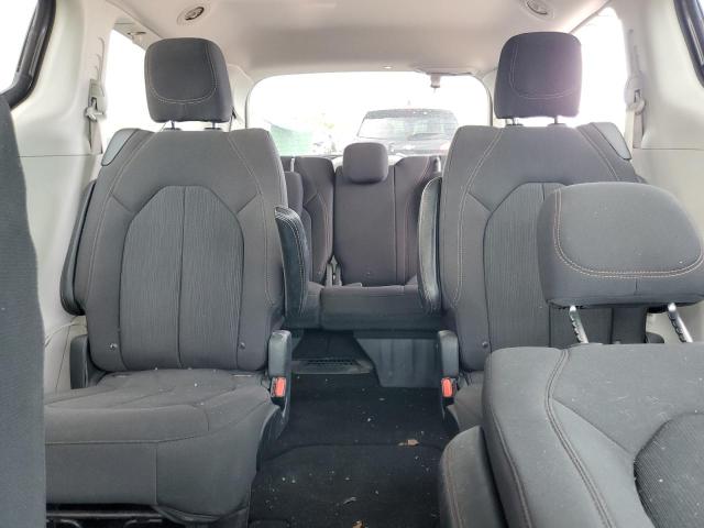 Photo 10 from auction – 2019 CHRYSLER PACIFICA T with VIN 2C4RC1FG5KR628525