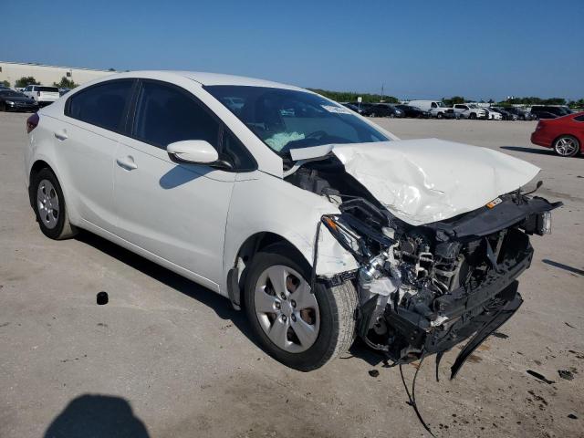 Photo 4 from auction – 2017 KIA FORTE LX with VIN 3KPFK4A74HE105084