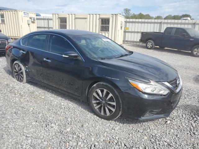 Photo 4 from auction – 2017 NISSAN ALTIMA 2.5 with VIN 1N4AL3AP2HC213184