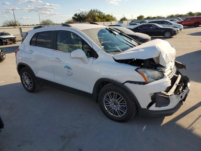 Photo 4 from auction – 2015 CHEVROLET TRAX 1LT with VIN KL7CJLSB7FB058028