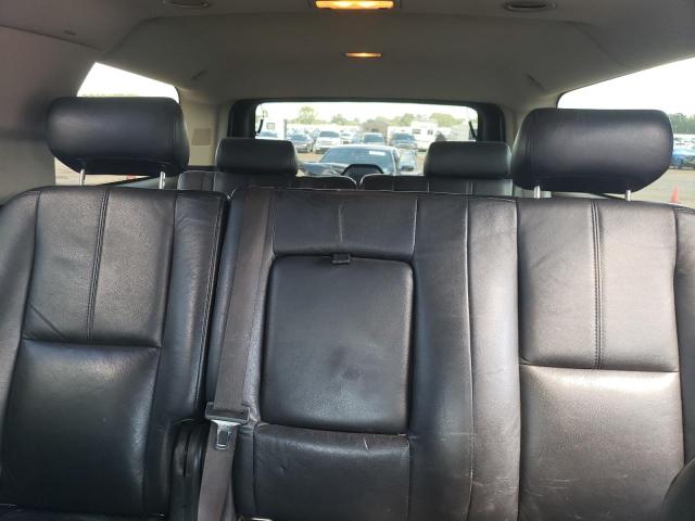 Photo 10 from auction – 2008 CHEVROLET SUBURBAN C with VIN 3GNFC16028G105684