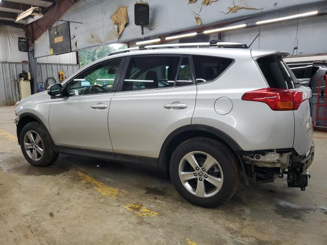 Photo 2 from auction – 2015 TOYOTA RAV4 XLE with VIN 2T3RFREV3FW291418