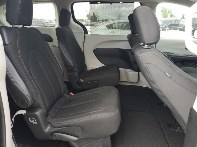 Photo 11 from auction – 2018 CHRYSLER PACIFICA T with VIN 2C4RC1FG9JR257450