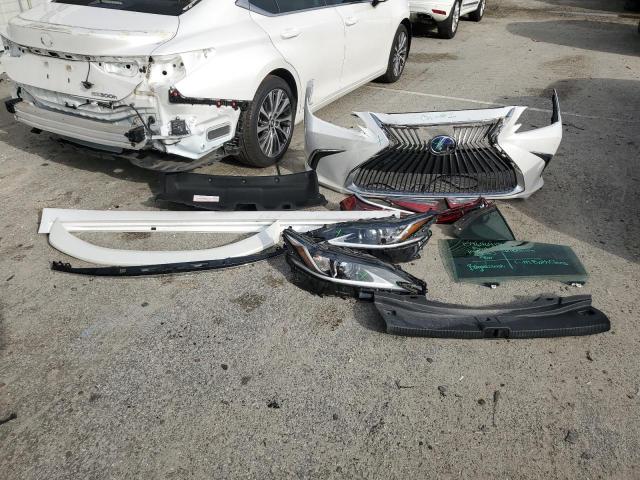 Photo 12 from auction – 2021 LEXUS ES 300H with VIN 58ADA1C11MU001203