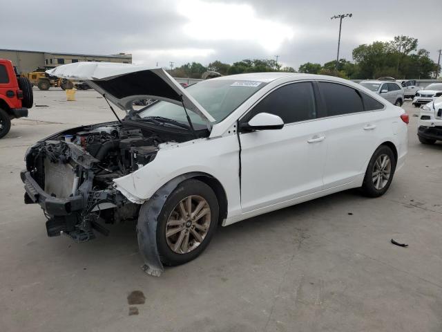 HYUNDAI SONATA SE 2017 with VIN 5NPE24AF6HH577754 - Photo from auction