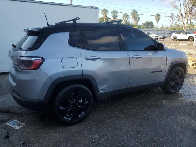 Foto 3 de la subasta – 2021 JEEP COMPASS LA con VIN 3C4NJCBB0MT505662