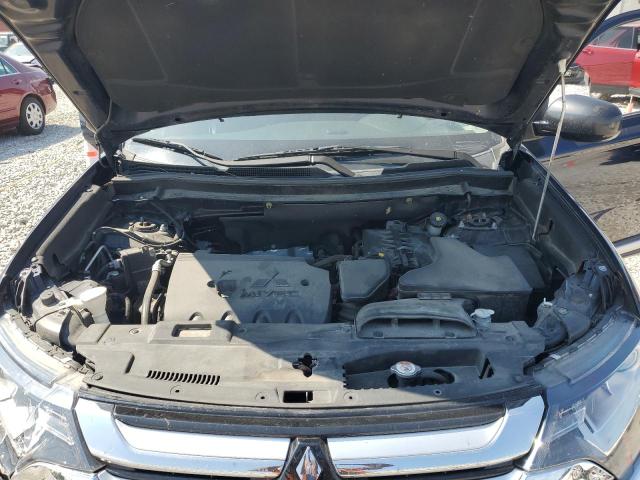 Photo 12 from auction – 2018 MITSUBISHI OUTLANDER with VIN JA4AD2A31JJ004318