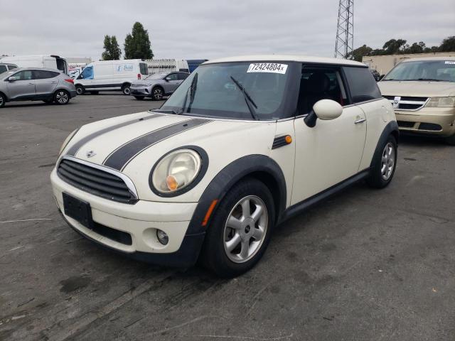 MINI COOPER 2010 with VIN WMWMF3C58ATZ64741 - Photo from auction